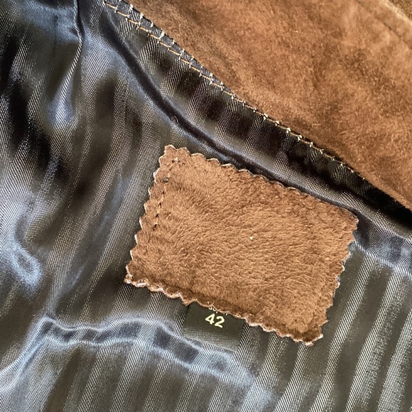 ❌❌SOLD❌❌  Genuine Suede Jacket - Picture 5 of 9